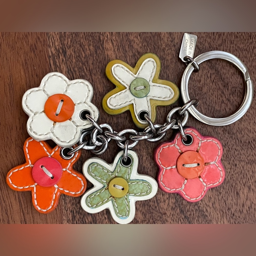 COACH Y2K Wildflower Cluster Bag Charm - Picture 4 of 5